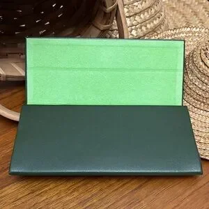 Longchamp Green Leather Eyeglasses Sunglasses Holder Longchamp | Accessories | Longchamp Green Leather Eyeglasses  main image 3